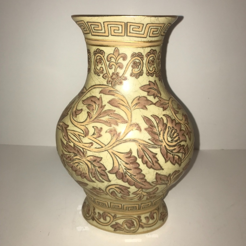 Andrea by Sadek Porcelain Romanesque Vase